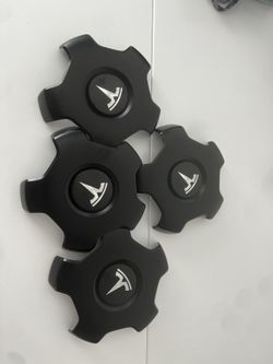 Tesla Lug Nut covers
