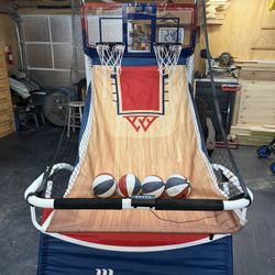 Pop Shot 2 Player Basketball Game 