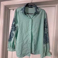 Women’s Shirt 👕 