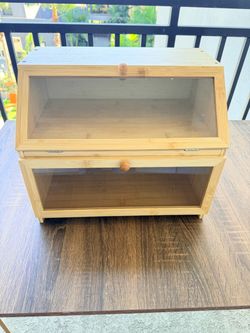 Bread box