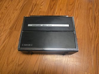 Overture solid state deluxe multi band radio