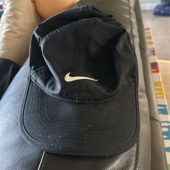 nike drifit hat