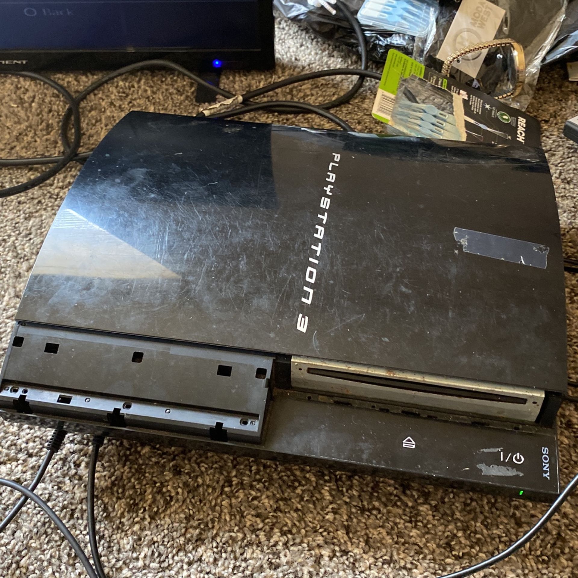 PlayStation 3 can’t seem to get the controllers to connect but I’ll let it go for least 40
