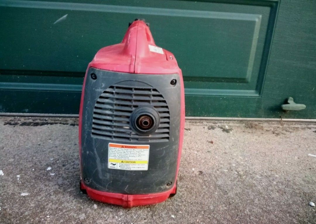 Honda EU1000i Generator Runs Well Quiet And Reliable See Photos  *USED*