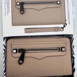 Rebecca Minkoff Wristlet- Unused