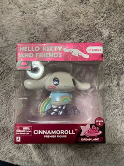 Hello kitty Cinnamoroll dreamland figure