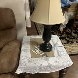 Selling Lamp And Table 