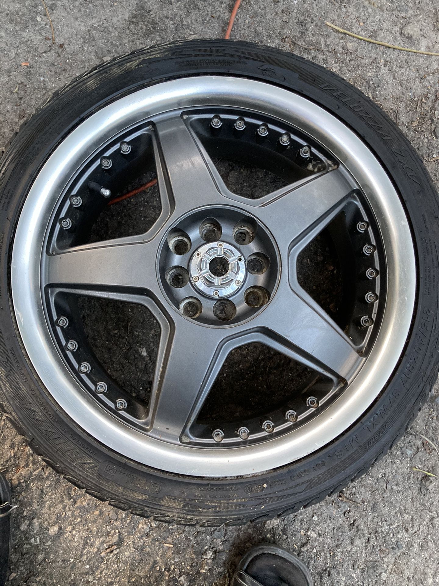 Set of 4 Rims and tires 215/40ZR17