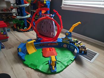 Hot wheels monster garages!!