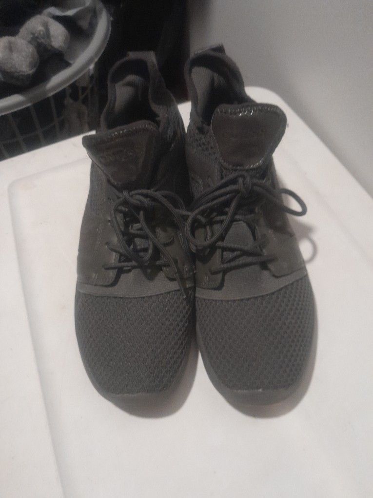 Guess Shoes Sporty Gray In Color. Like New