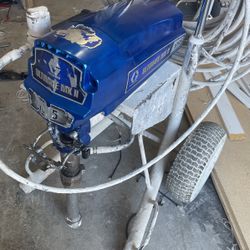 1095 Graco Paint Sprayer