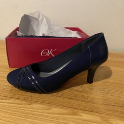 Women’s Blue Heels