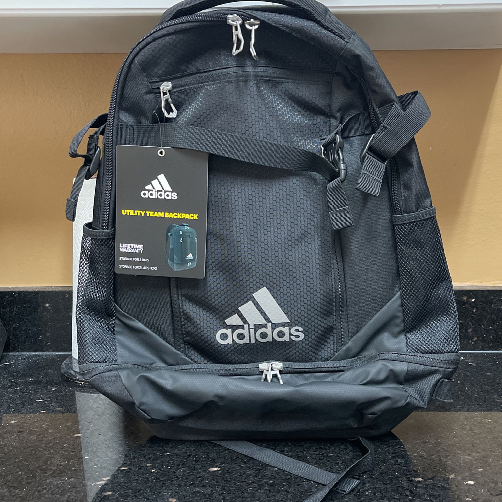 ADIDAS UTILITY BACKPACK BRAND NEW 