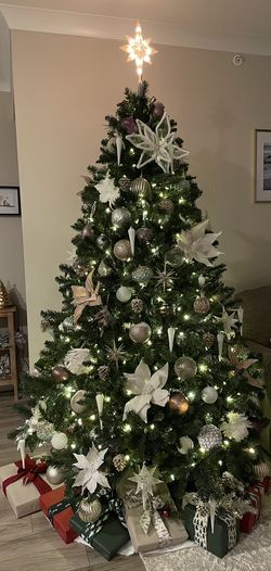7.5 Ft Fake Christmas Tree