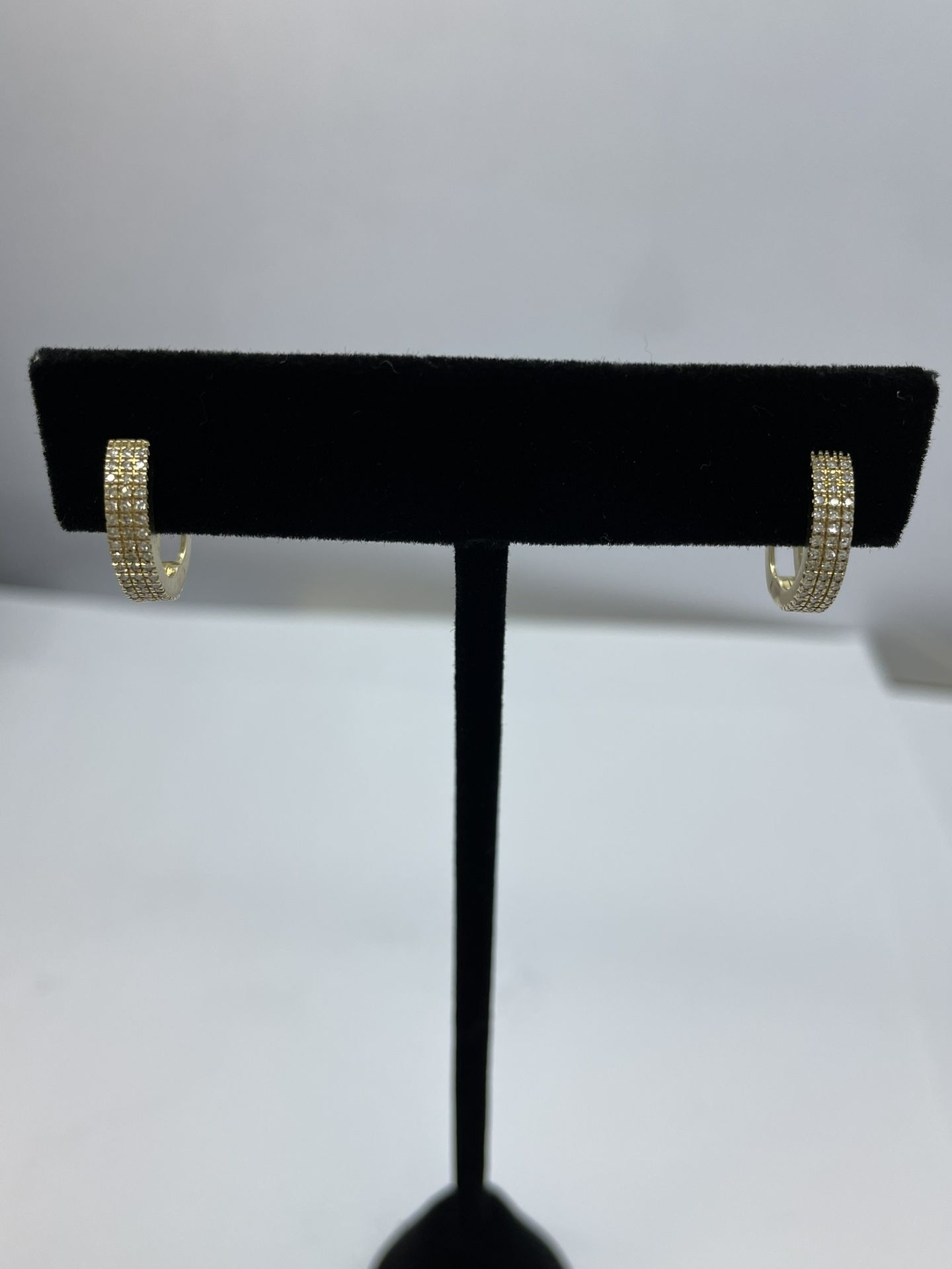 10 K Gold Diamond Earrings. New.