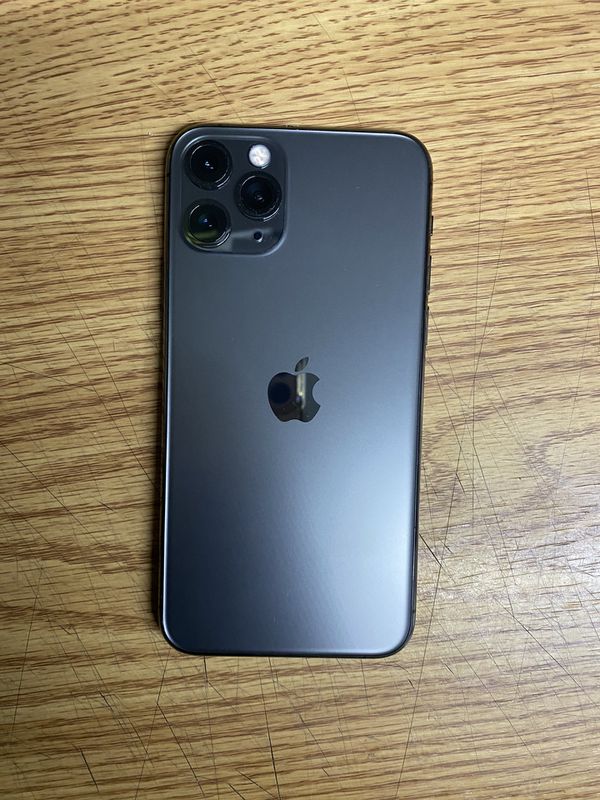 iPhone 11 Pro 64GB boost mobile for Sale in Charlotte, NC - OfferUp