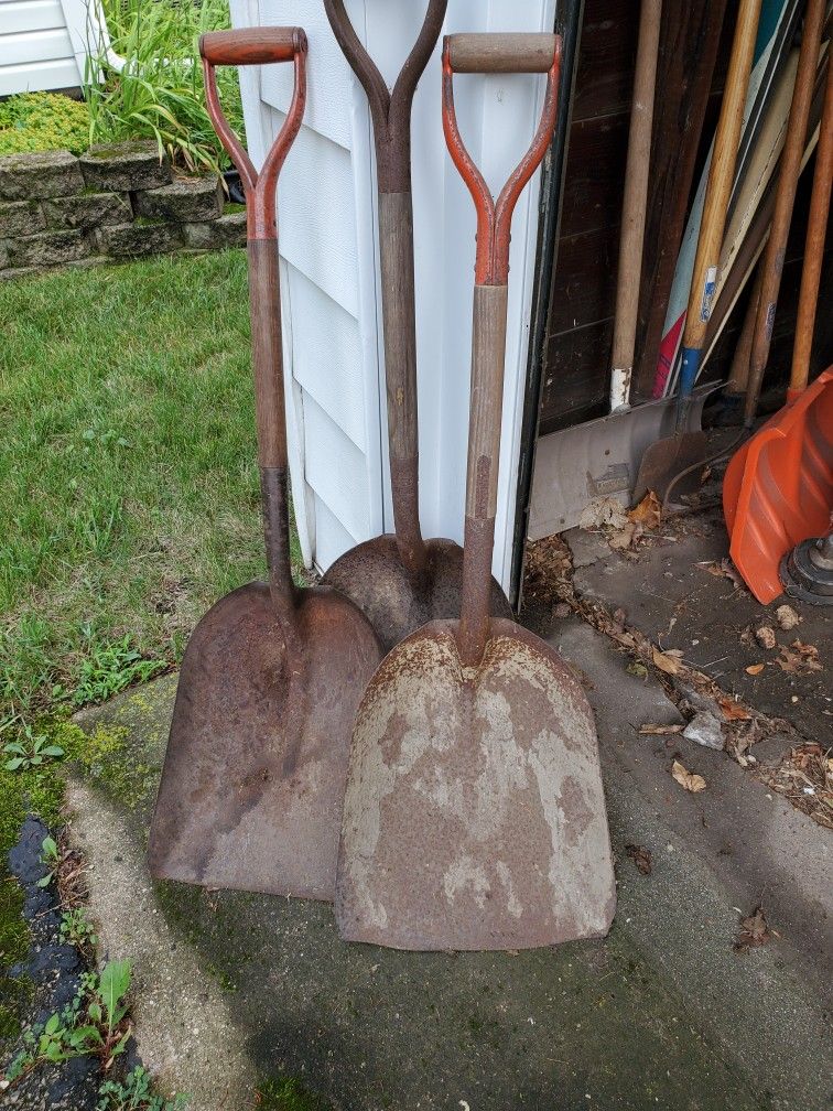 Heavy Duty Coal Shovels