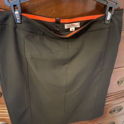Black Skirt 