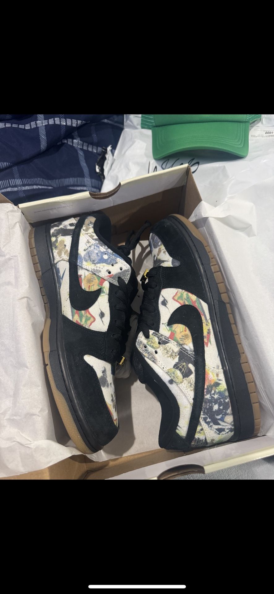 supreme dunks