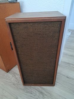 Vintage KLH Model 17 Speaker