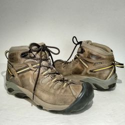 Keen Women's Hiking Boots Size 7