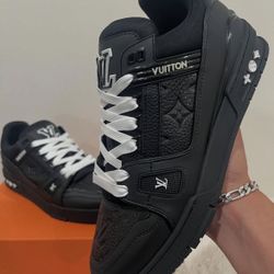 Lv Shoe Trainers