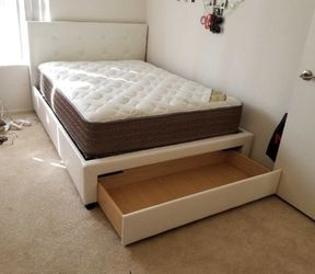 Full size bed & Mattress