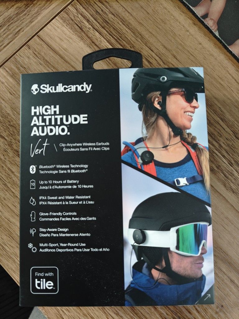 Skullcandy High Altitude Audio Vert - bluetooth clip-anywhere wireless earbuds (NEW)