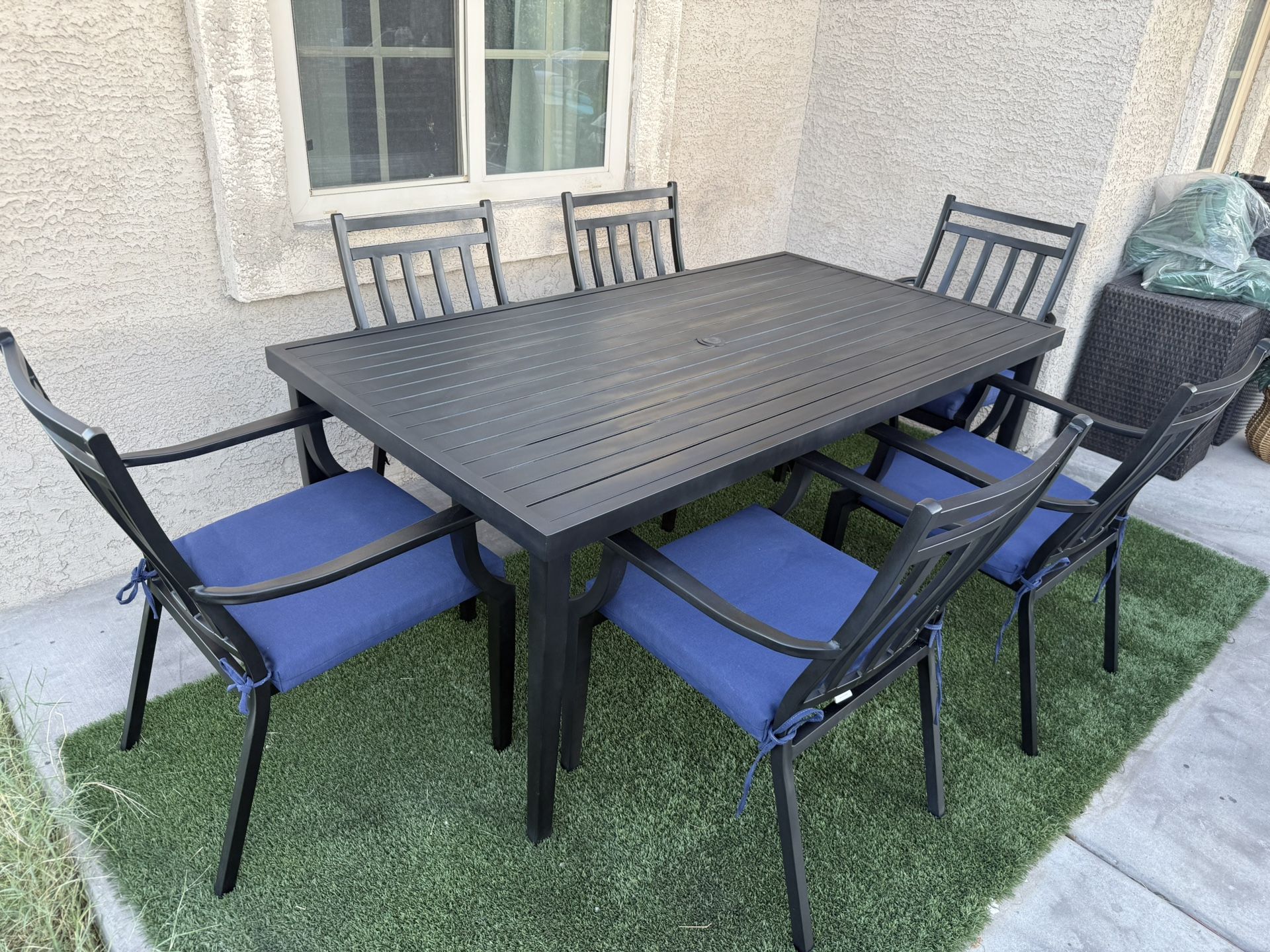 Patio Outdoor Furniture 6 Chairs With Cushions And 1 Table All Metal