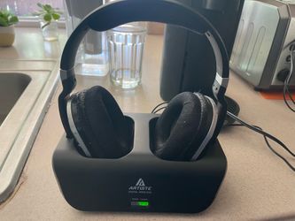 Artiste Digital Wireless Headphones great for TV or your stereo