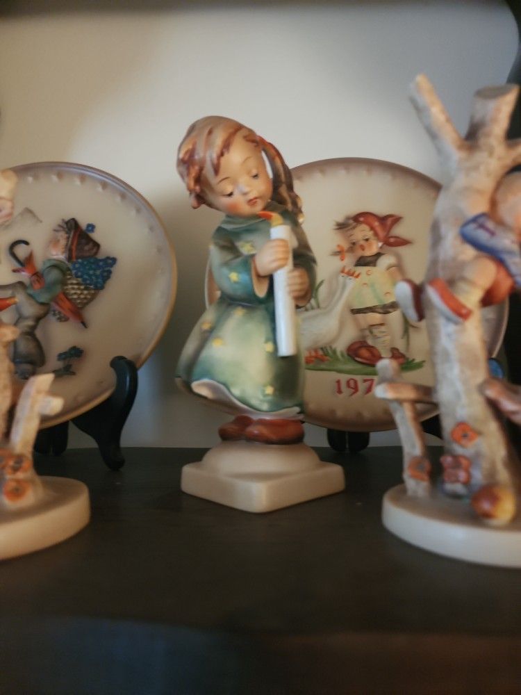 Hummel Christmas Angel