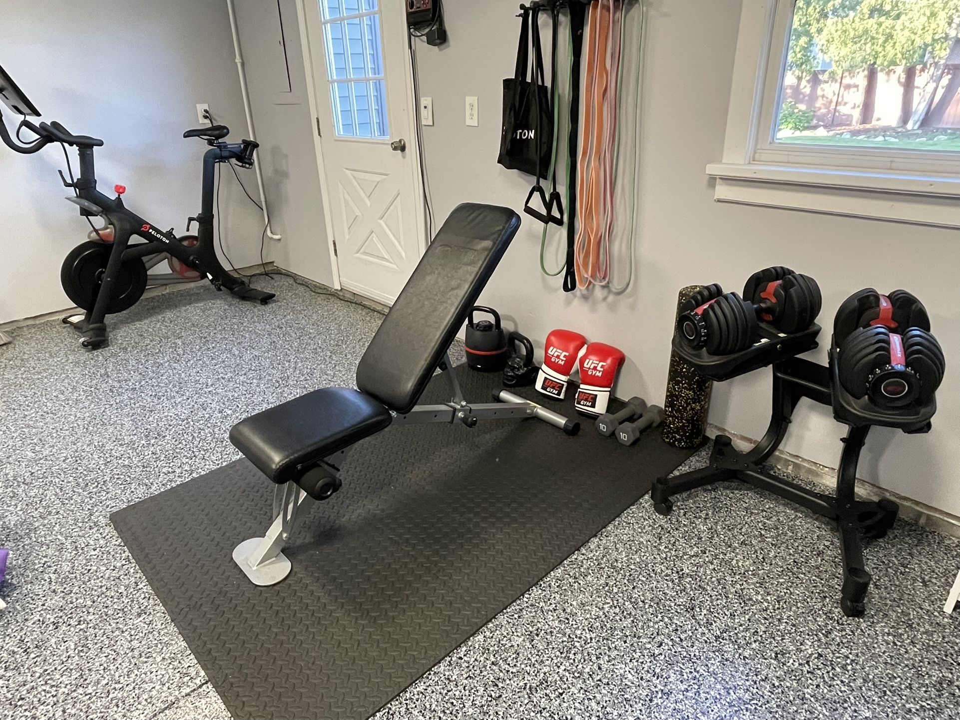 Gym Equipment! Adjustable Weights, Bench & Accessories 