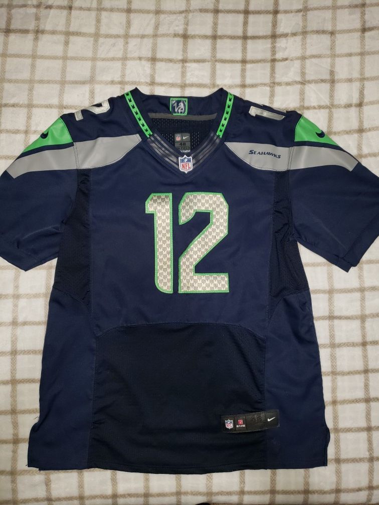 MENS SEAHAWKS JERSEY, SIZE 48