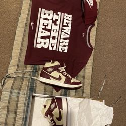 Shoes Size 10 In Women And Shirt Size Large And Hat Is A SnapBack 