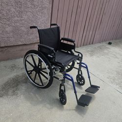 Like New Black Driver Wheelchair Complete and Very Clean