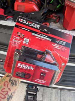 Milwaukee M18 RedLithium Forge 8.0 Battery