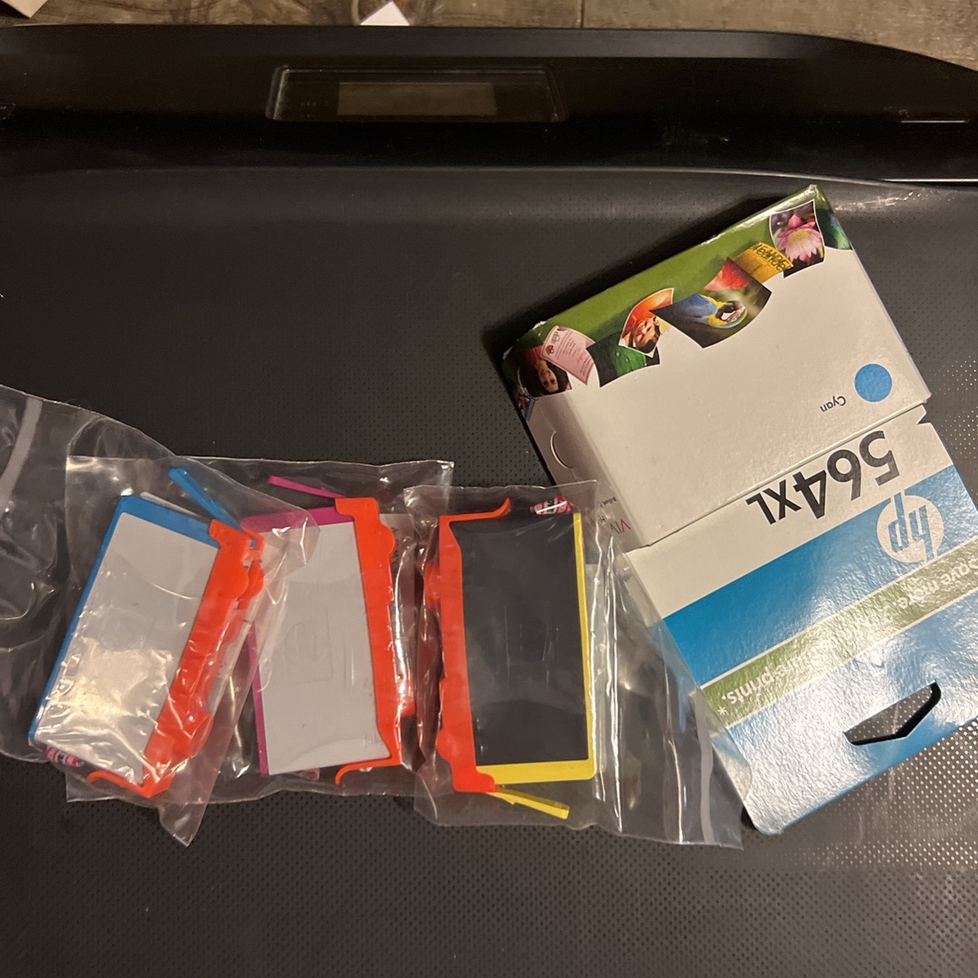 HP 564 Ink Cartridges And 564 XL Cyan Blue