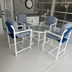 Retro Pipefine Patio Bar Stool Set Excellent Condition 