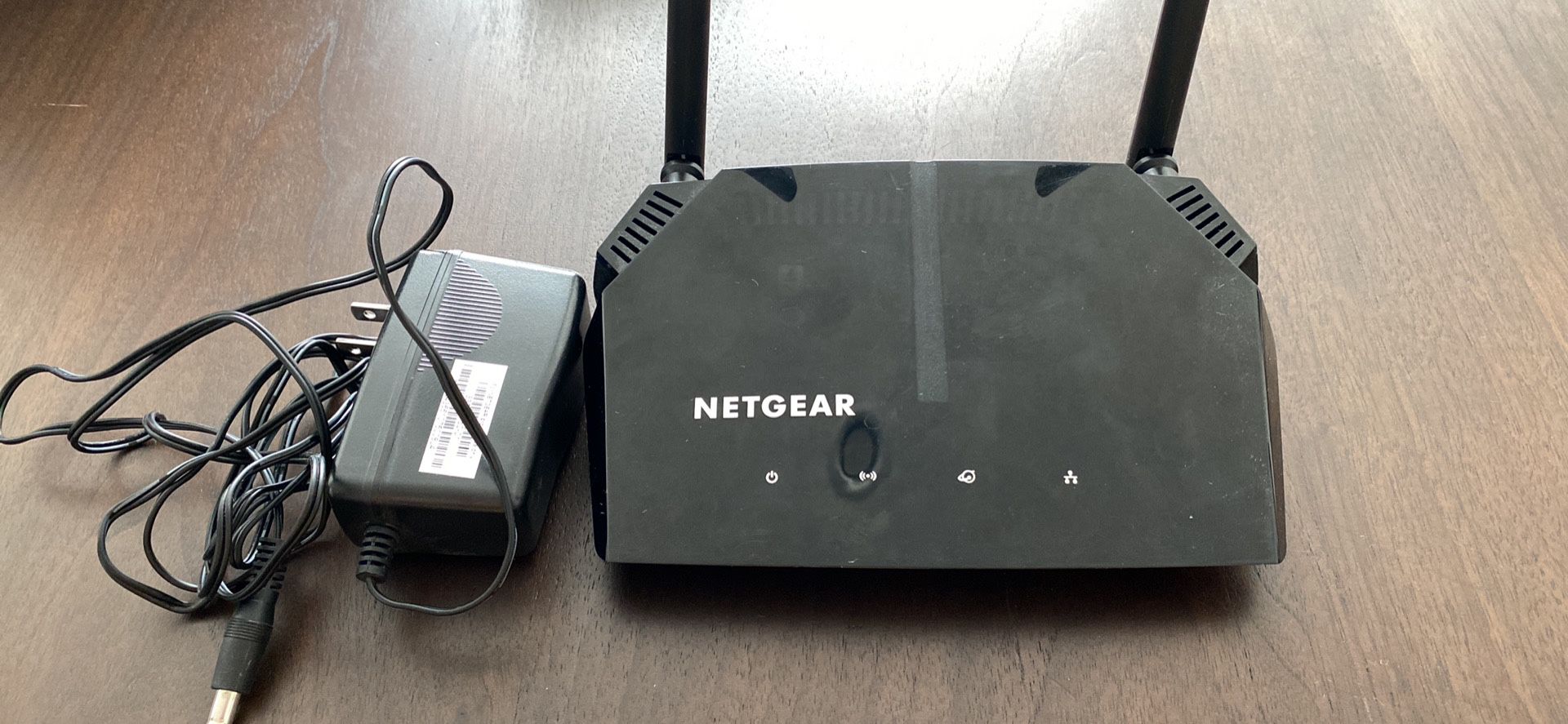 Netgear AC1200 Router 