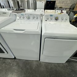 Ge Set Washer & Electric Dryer. 