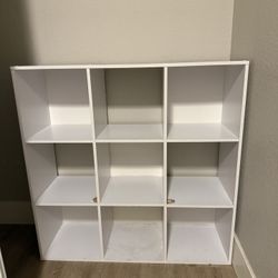 3 FT x 3FT Cube Storage 9 Total Cubes