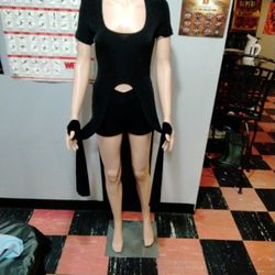 Ladies Shorts Outfit Size Large