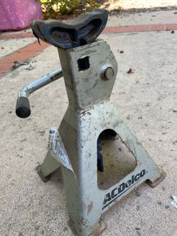 AC Delco Jack stands , a pair