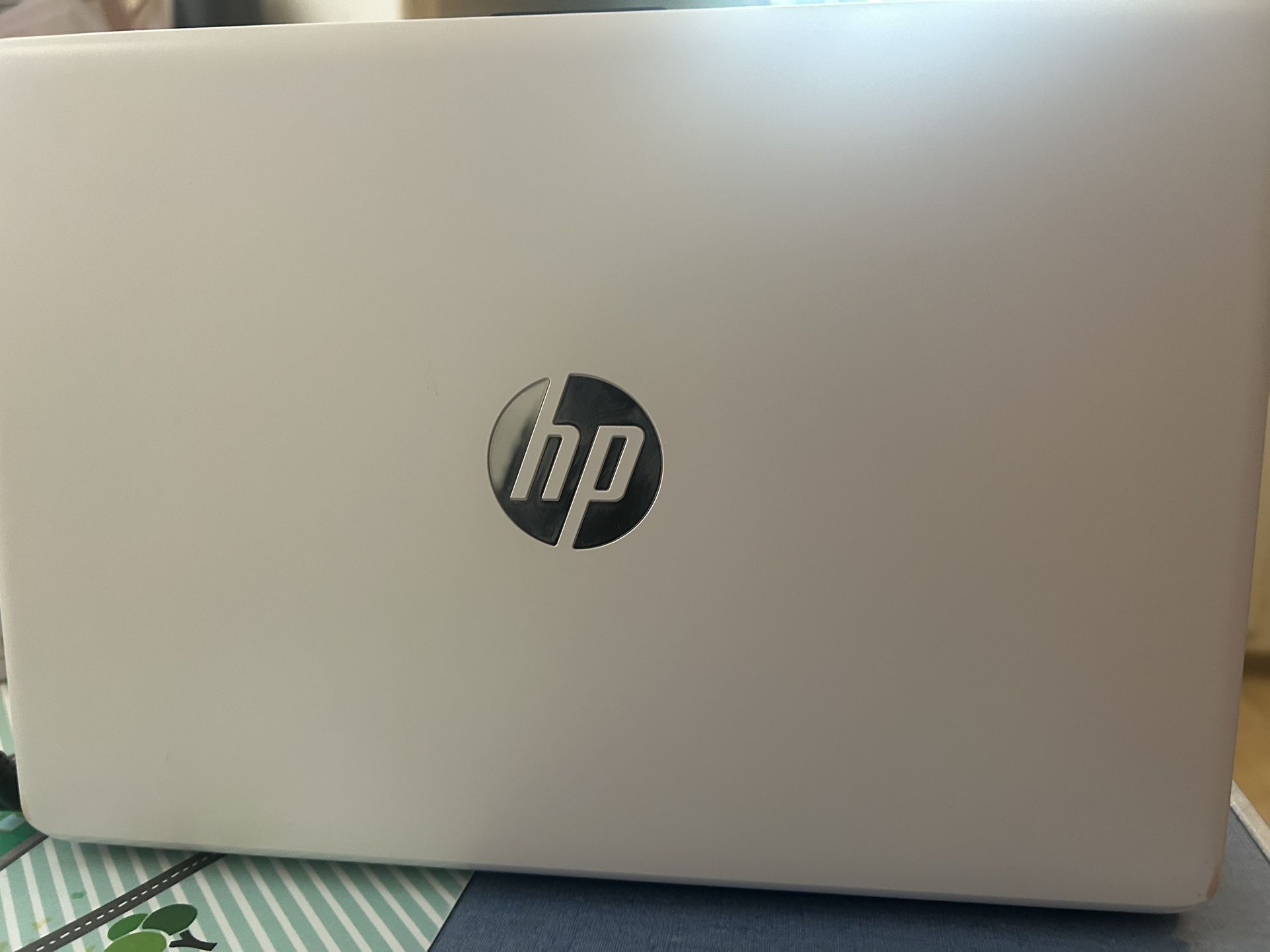 HP Mini Laptop windows 11 