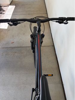 Giant Talon 3,  29 inch Mountain Bike Hard Tail