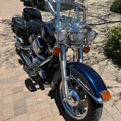 1998 Harley Davidson Heritage Softail Classic (FLSTC)