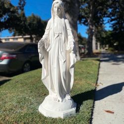 Virgin Mary Statue 