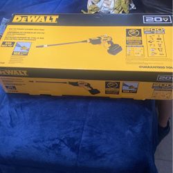 550 Psi Power Cleaner DEWALT 20v Maxx  
