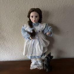 Dorothy Porcelain Doll From Wizard Of Oz 17 Inch