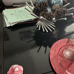 Kitchen Table Moving Sale Needs To Be Gone